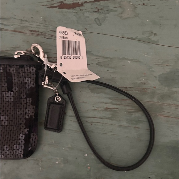 NWT COACH Black Sequins Evening Universal Small Wristlet - Picture 3 of 5